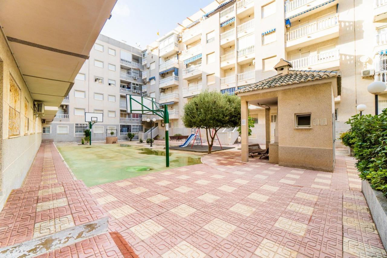 Alegria Id 27 Apartment Torrevieja Bagian luar foto